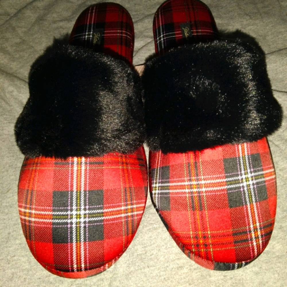slippers